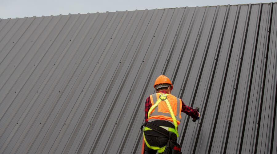 Professional metal roof installation services in Lyerly, GA